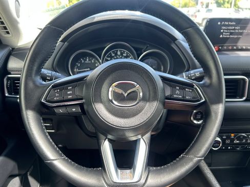 Used 2017 MAZDA CX-5 Touring w/ Preferred Equipment Package AWD/4WD image 17