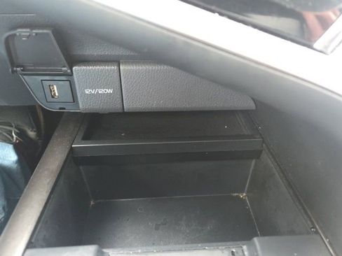 Used 2024 Toyota Camry LE image 32