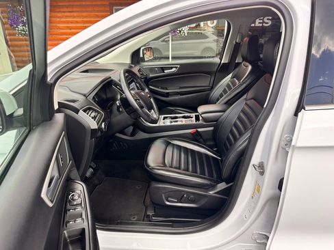 Used 2024 Ford Edge SEL AWD/4WD image 12