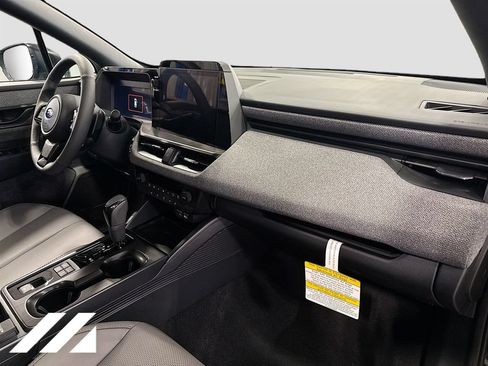 New 2026 Subaru Outback Limited AWD/4WD image 32