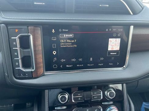 Used 2024 GMC Yukon Denali Ultimate AWD/4WD image 47