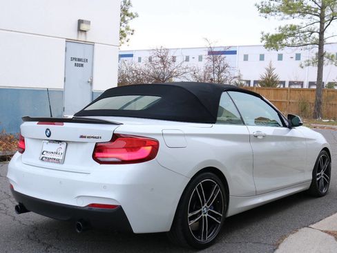 Used 2018 BMW M240i M240i 2dr Convertible image 5