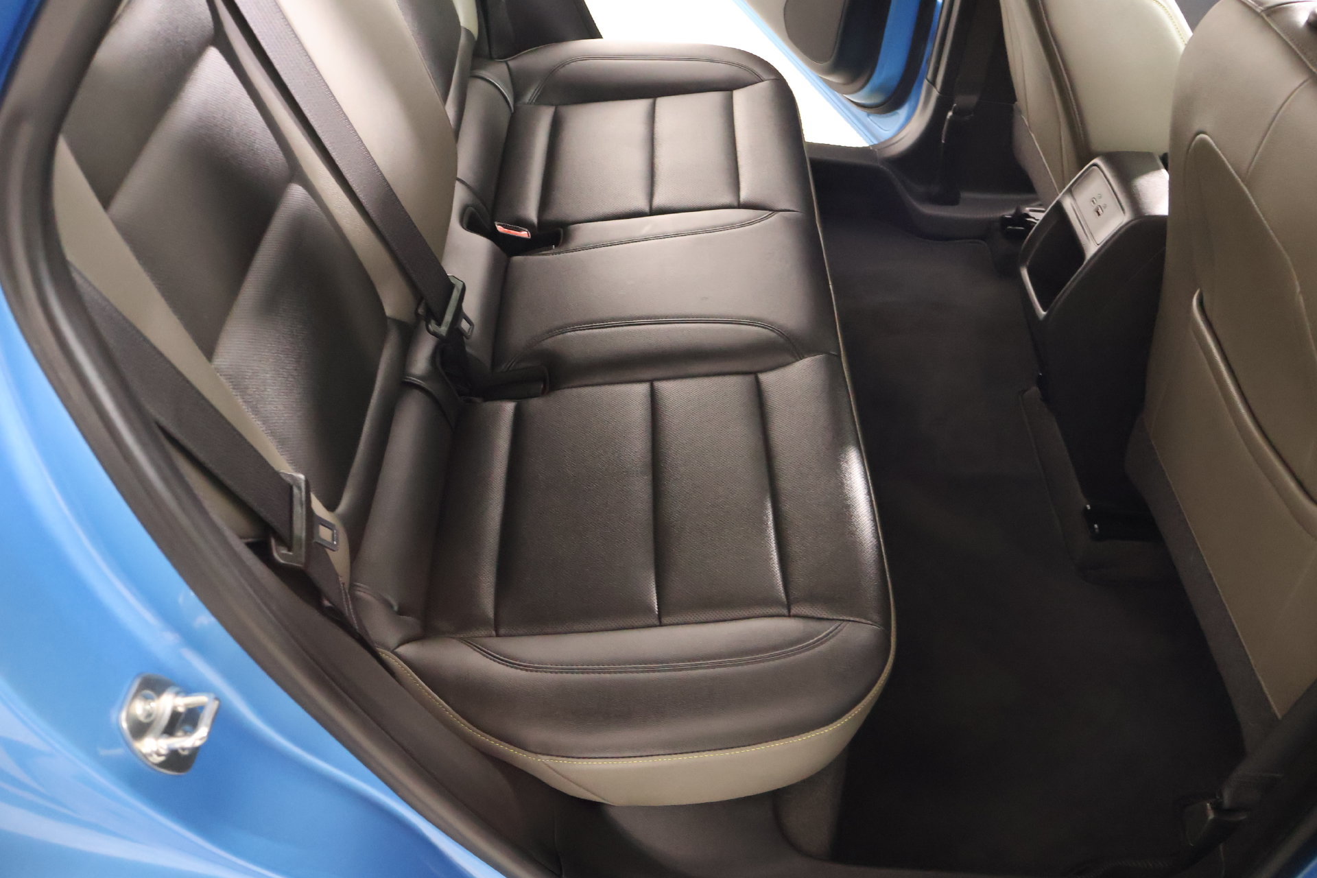 Used 2025 Chevrolet Trax ACTIV FWD image 14