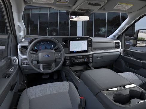 New 2026 Ford F250 XLT w/ XLT Premium Package image 9