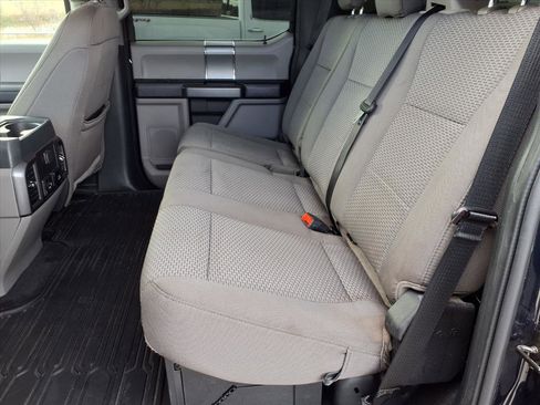 Used 2022 Ford F350 XLT w/ XLT Premium Package image 10