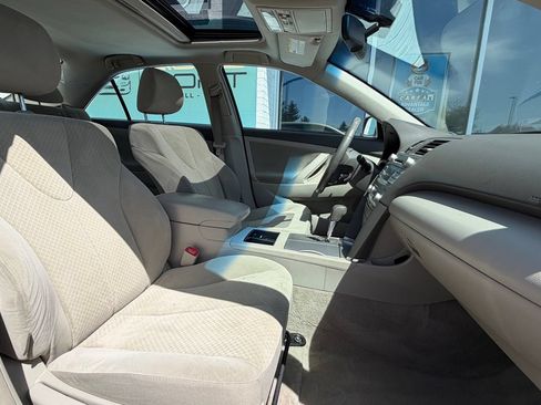 Used 2007 Toyota Camry Hybrid FWD image 11