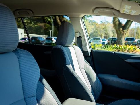 Certified 2025 Subaru Outback Premium image 8