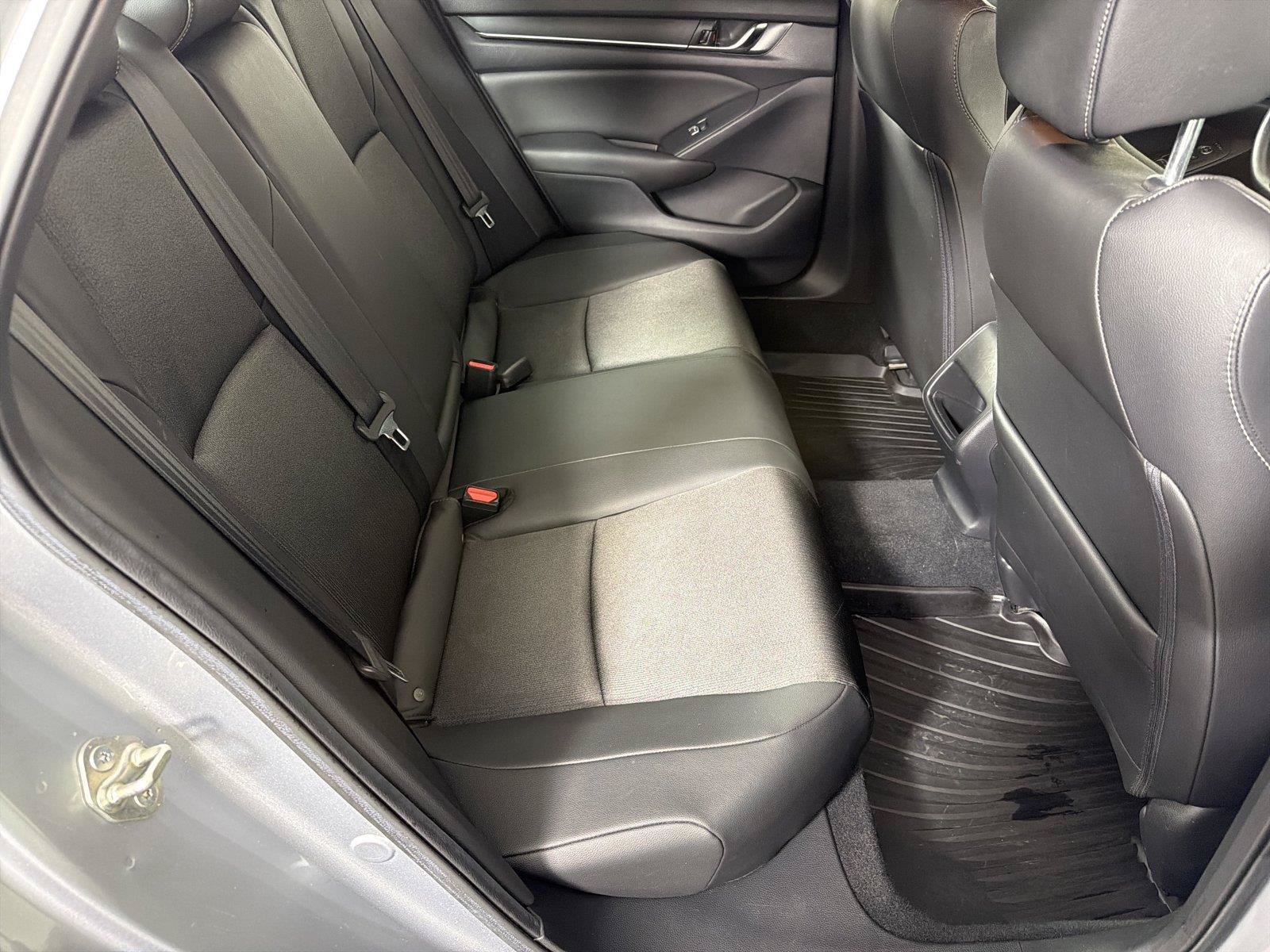 Used 2019 Honda Accord Sport image 13