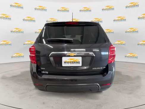Used 2016 Chevrolet Equinox LT w/ Convenience Package image 4
