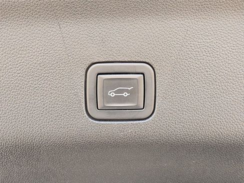 Used 2022 Cadillac Escalade Sport w/ Touring Package image 13