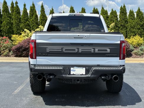 Used 2025 Ford F150 Raptor AWD/4WD image 8