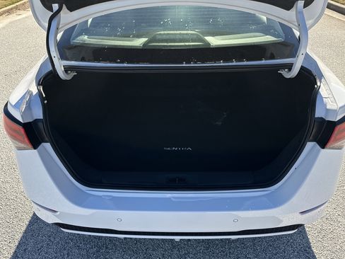 Used 2025 Nissan Sentra S image 18