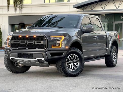Used 2018 Ford F150 Raptor w/ Equipment Group 802A Luxury image 2