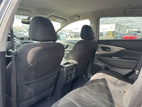 Used 2018 Nissan Murano SV image 26