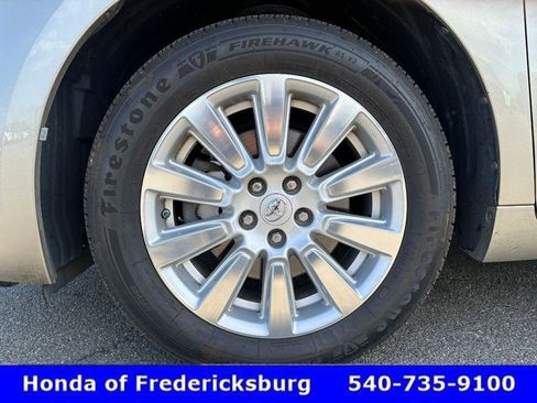 Used 2017 Toyota Sienna XLE Premium image 12