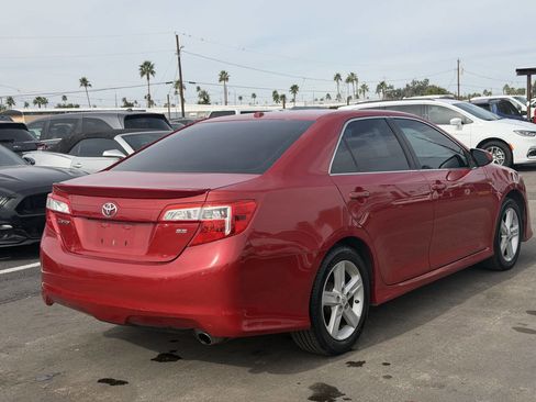 Used 2012 Toyota Camry SE image 12