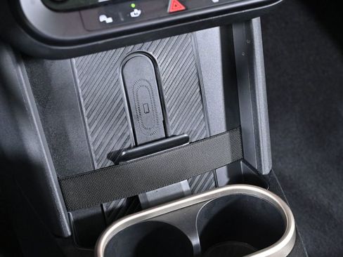 Used 2025 MINI Cooper 2-Door Hardtop image 16