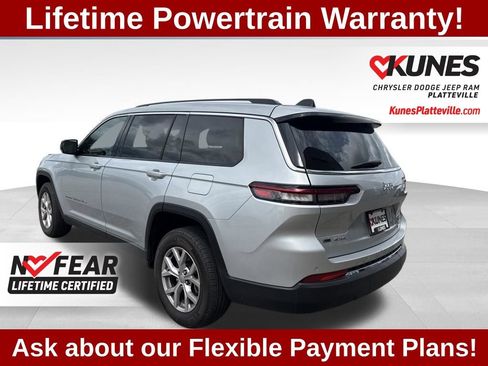 Used 2022 Jeep Grand Cherokee L Limited w/ Trailer Tow Group (B) AWD/4WD image 8