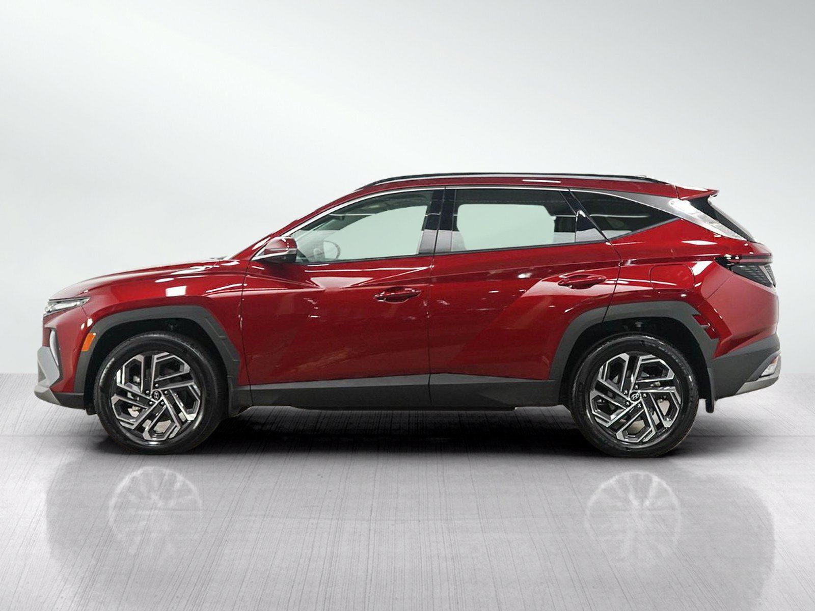 Used 2026 Hyundai Tucson Limited AWD/4WD image 2