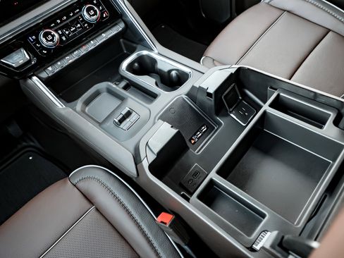 New 2026 GMC Sierra 2500 Denali w/ Denali Reserve Package image 31