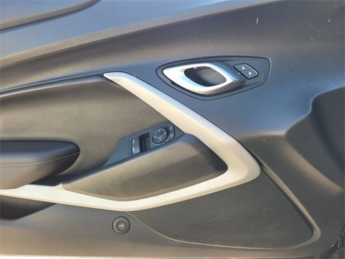 Used 2022 Chevrolet Camaro SS image 22