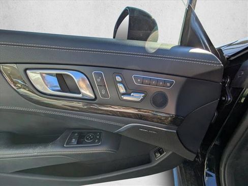Certified 2018 Mercedes-Benz SL 550 image 16