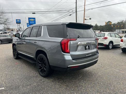 Used 2022 GMC Yukon SLT w/ SLT Premium Package image 21
