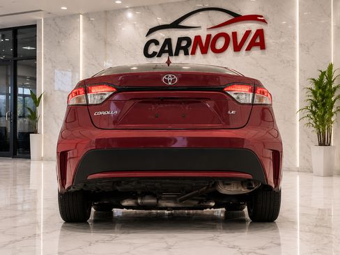 Used 2021 Toyota Corolla LE FWD image 16