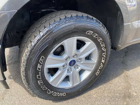 Used 2017 Ford F150 XLT w/ Equipment Group 301A Mid AWD/4WD image 26