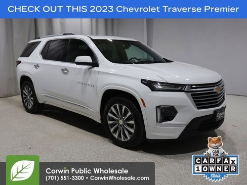 Used 2023 Chevrolet Traverse Premier w/ LPO, Floor Liner Package AWD/4WD image 1