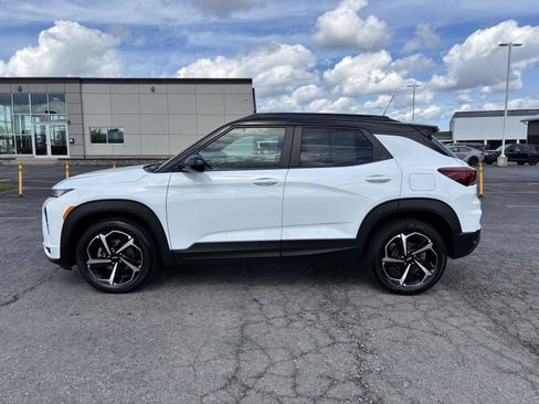Used 2023 Chevrolet TrailBlazer RS w/ Convenience Package FWD image 4
