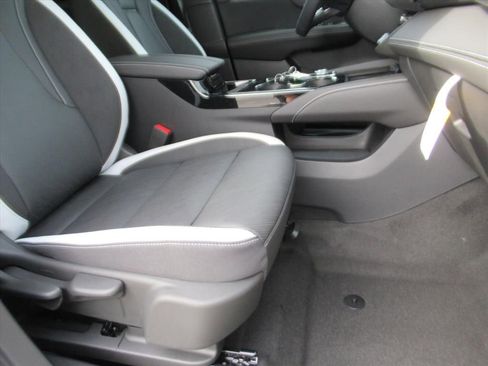 New 2026 Buick Envision Sport Touring image 9