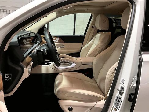 Used 2026 Mercedes-Benz GLE 450e 4MATIC image 9