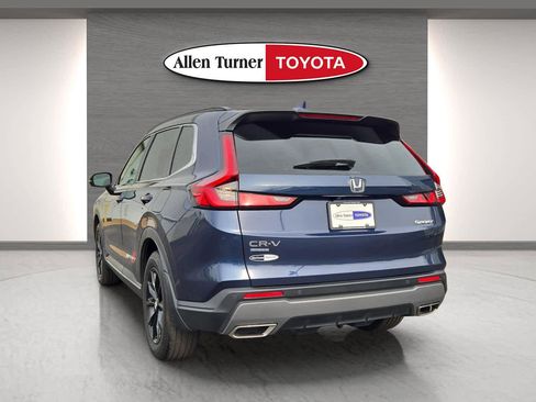 Used 2025 Honda CR-V Sport-L image 9
