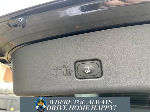 New 2026 Lincoln Nautilus Premier w/ Equipment Group 102A image 25