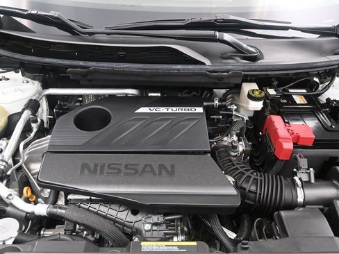 Used 2023 Nissan Rogue SL w/ SL Premium Package FWD image 27