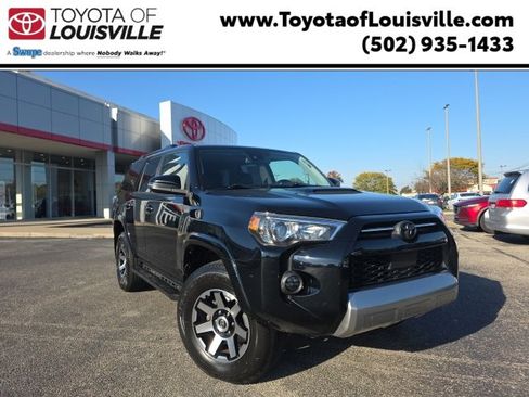 Used 2021 Toyota 4Runner TRD Off-Road Premium image 1