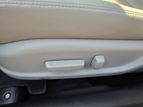 Used 2018 Acura ILX FWD image 36