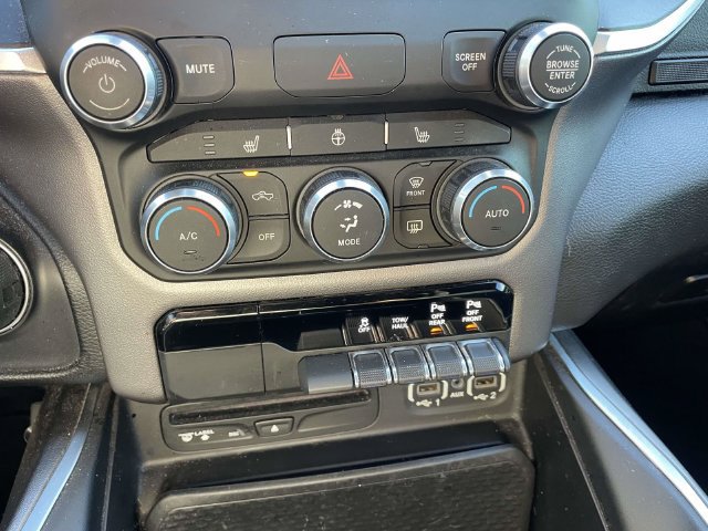 Used 2019 RAM 1500 Big Horn RWD image 32