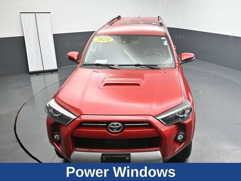 Used 2024 Toyota 4Runner TRD Off-Road Premium AWD/4WD image 21