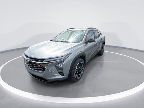 New 2026 Chevrolet Trax RS image 4
