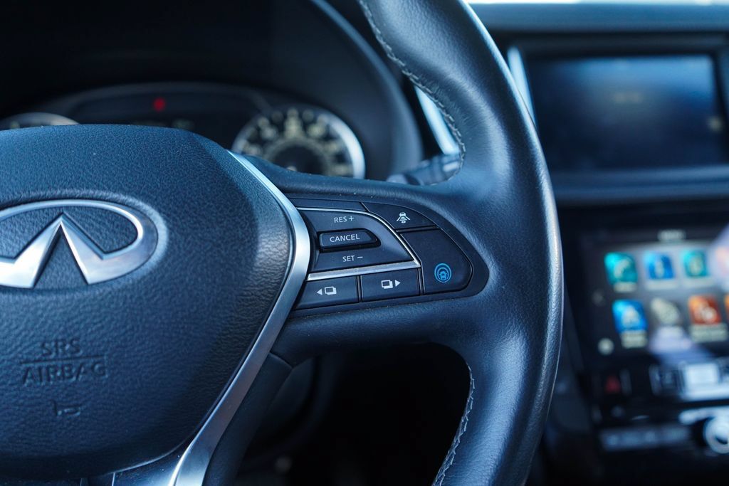 Used 2022 INFINITI QX50 Luxe w/ Appearance Package FWD image 32