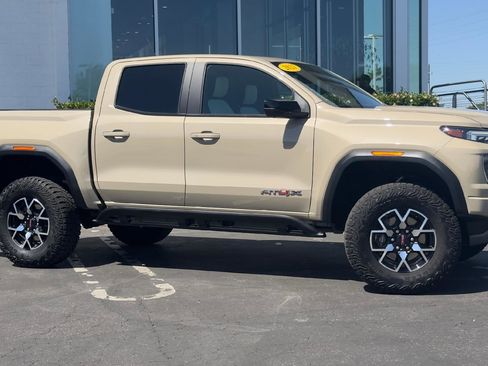 Used 2023 GMC Canyon AT4X AWD/4WD image 2