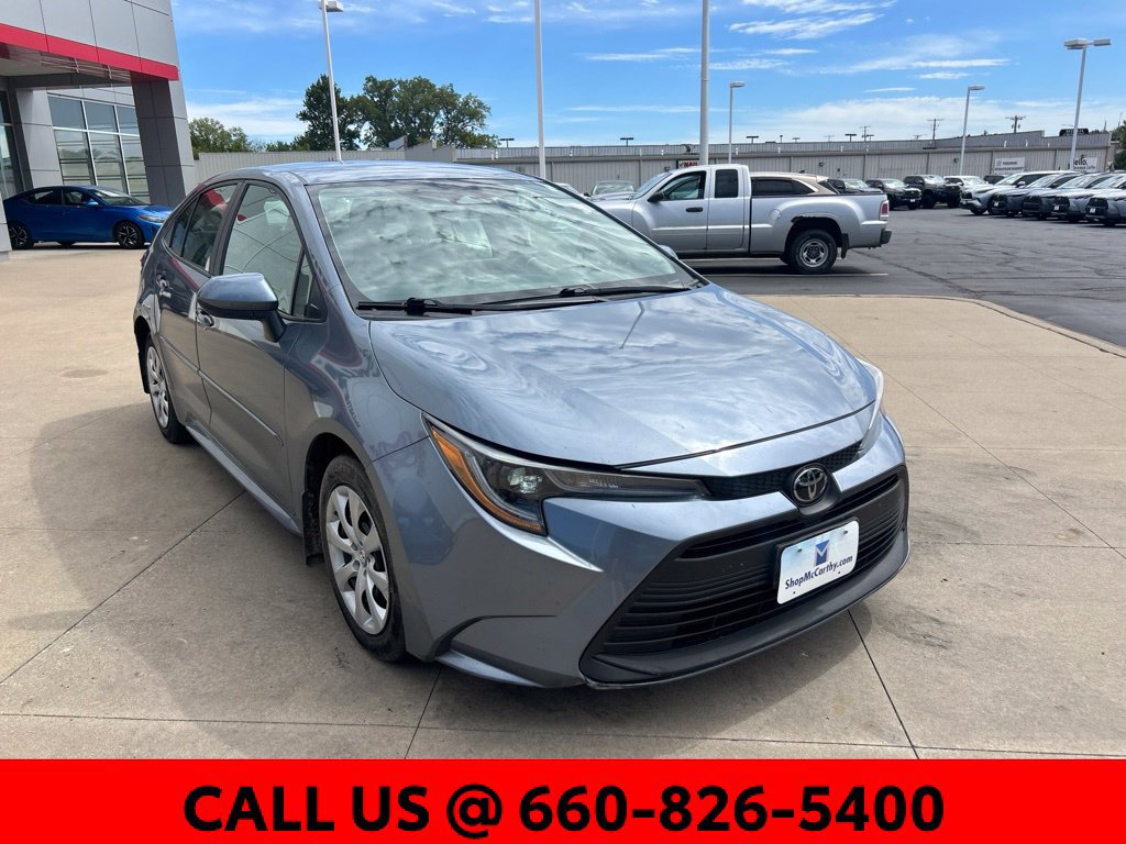 Used 2024 Toyota Corolla LE FWD image 3
