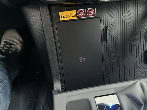 Used 2025 Toyota 4Runner TRD Off-Road Premium image 19