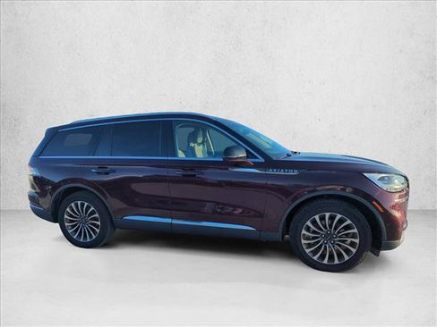 Used 2022 Lincoln Aviator Reserve w/ Equipment Group 201A AWD/4WD image 5