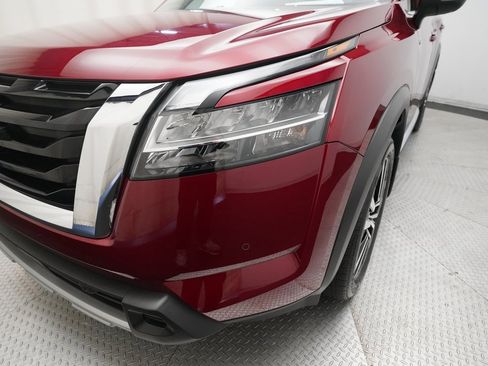 Certified 2024 Nissan Pathfinder Platinum w/ Cargo Package image 24