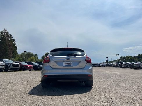 Used 2013 Ford Focus Titanium FWD image 9