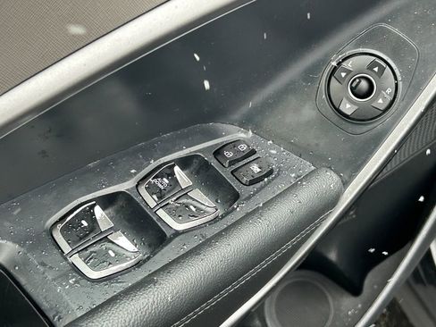 Used 2018 Hyundai Santa Fe Sport AWD/4WD image 26