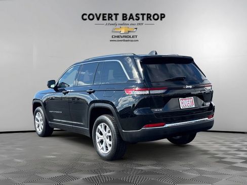 Used 2022 Jeep Grand Cherokee Limited image 4